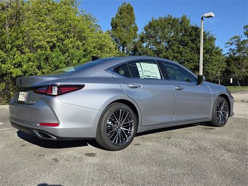 New 2025 Lexus ES 350 w/ Premium Package image 3