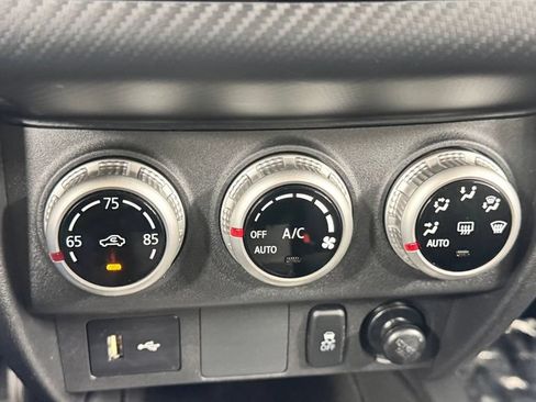 Used 2021 Mitsubishi Outlander Sport ES AWD/4WD image 26