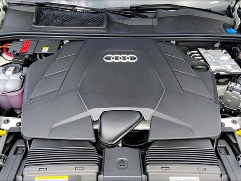 New 2026 Audi Q8 Premium Plus AWD/4WD image 10