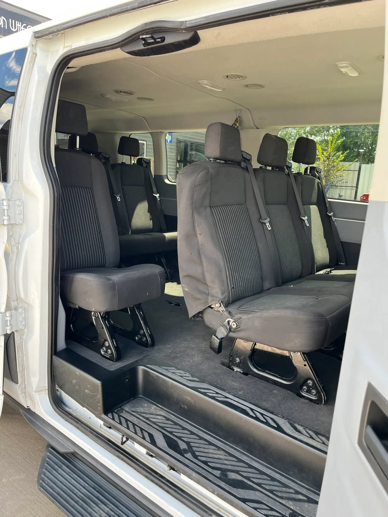 Used 2018 Ford Transit 350 XL RWD image 28