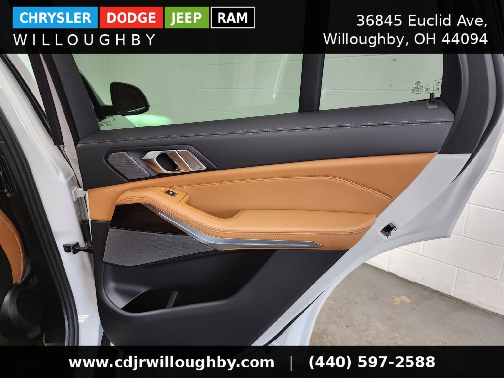 Used 2026 BMW X5 xDrive50e w/ Climate Comfort Package AWD/4WD image 36