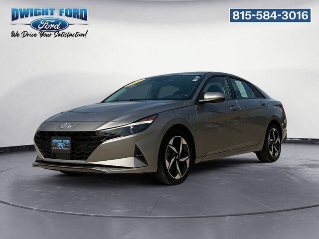 Used 2023 Hyundai Elantra SEL w/ Convenience Package FWD image 1