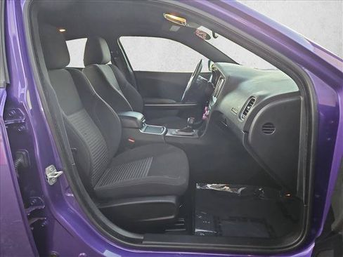 Used 2023 Dodge Charger SXT RWD image 21