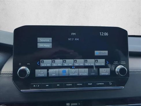 Used 2024 Mitsubishi Outlander SE AWD/4WD image 15