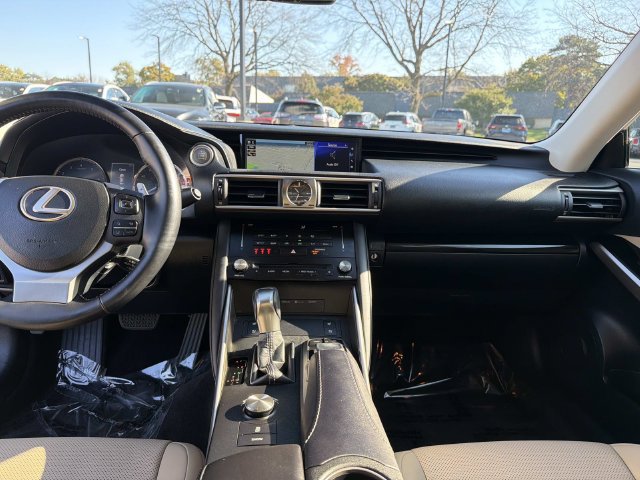 Used 2017 Lexus IS 300 AWD w/ Navigation System Package image 27