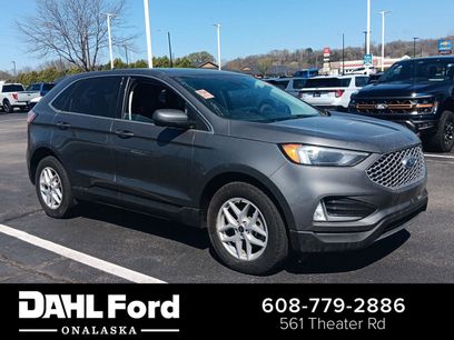 Used 2024 Ford Edge SEL w/ Convenience Package