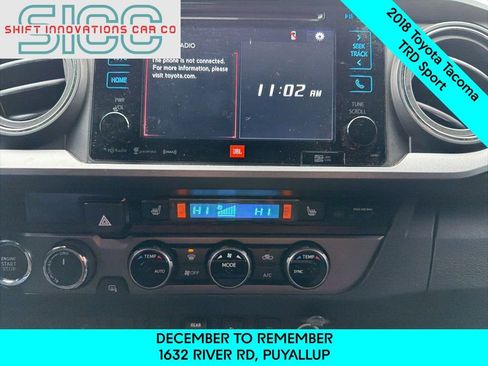 Used 2018 Toyota Tacoma TRD Sport image 18