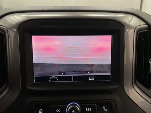 Used 2024 Chevrolet Silverado 2500 Custom w/ Custom Value Package image 8