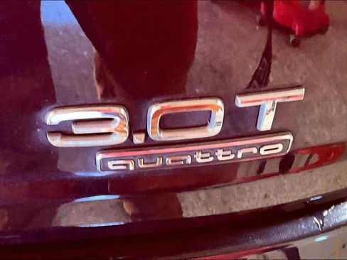 Used 2018 Audi Q7 3.0T Premium Plus w/ Premium Plus Package image 23