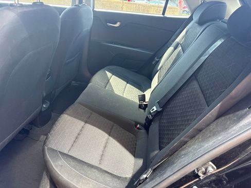 Certified 2022 Kia Rio S FWD image 10