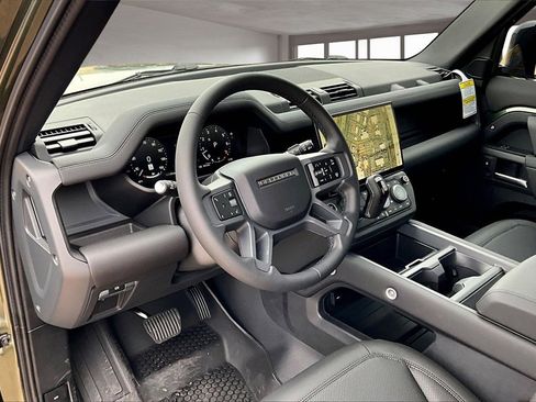 New 2026 Land Rover Defender 110 S image 6
