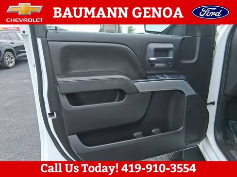 Used 2018 Chevrolet Silverado 1500 LT w/ All Star Edition AWD/4WD image 11