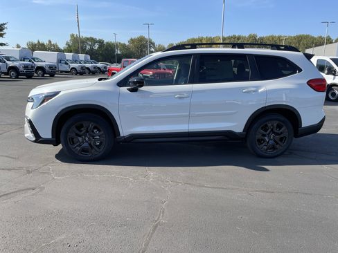 New 2025 Subaru Ascent Onyx Edition image 2