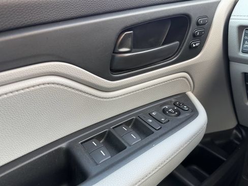 Used 2018 Honda Odyssey EX-L image 22
