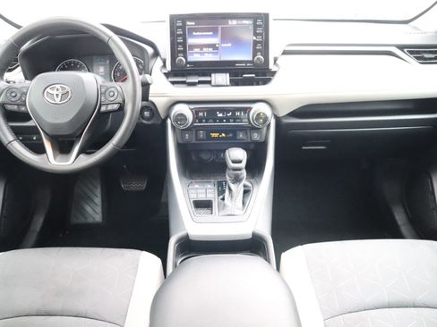Used 2021 Toyota RAV4 XLE w/ Convenience Package AWD/4WD image 44