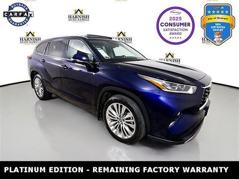 Used 2023 Toyota Highlander L image 1