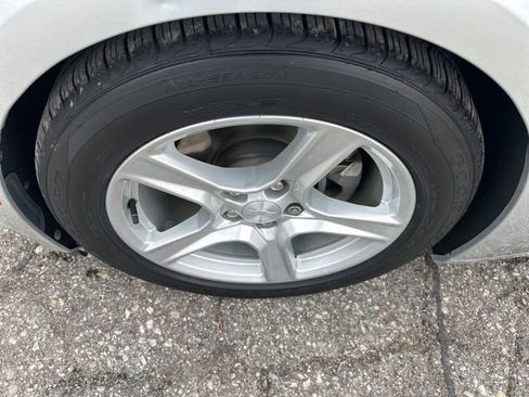 Used 2017 Chevrolet Camaro LT image 10