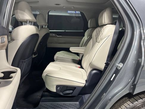 Used 2022 Hyundai Palisade Limited w/ Cargo Package AWD/4WD image 38