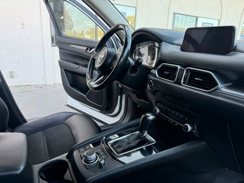 Used 2020 MAZDA CX-5 Touring FWD image 20