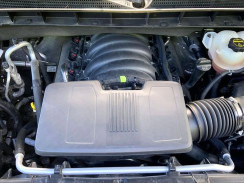 Used 2025 GMC Sierra 1500 SLT AWD/4WD image 30