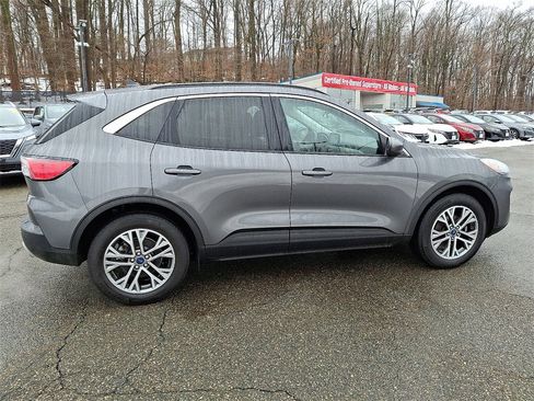 Used 2022 Ford Escape SEL image 8