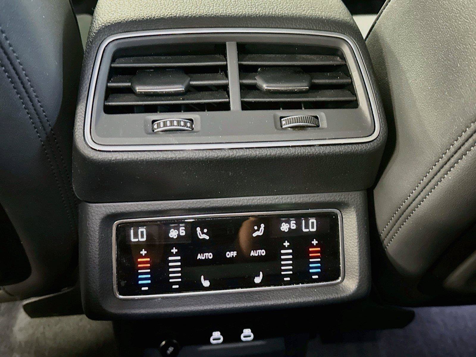 Used 2024 Audi Q8 e-tron Premium Plus AWD/4WD image 26