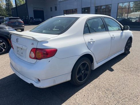 Used 2010 Toyota Corolla S image 3