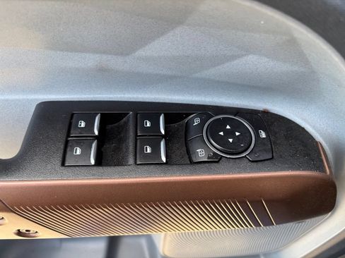 Used 2024 Ford Maverick Lariat FWD image 12