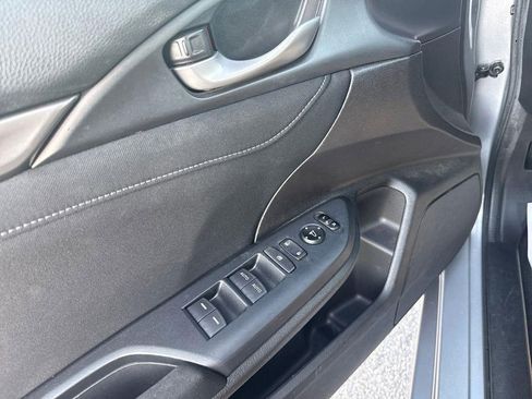 Used 2020 Honda Civic EX image 24
