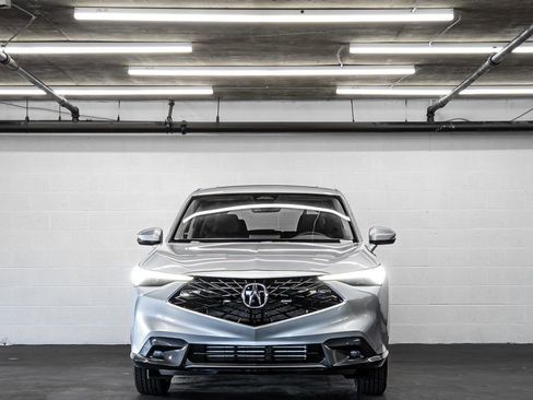 Certified 2025 Acura ADX FWD image 8