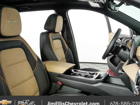 New 2026 Chevrolet Equinox ACTIV w/ Convenience Package III image 22