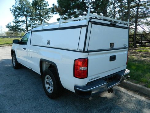 Used 2017 GMC Sierra 1500 2WD Regular Cab image 28