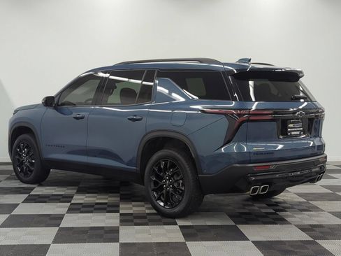 Used 2024 Chevrolet Traverse LT w/ Enhanced Driving Package FWD image 6