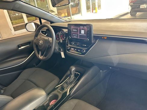 Used 2022 Toyota Corolla SE image 18