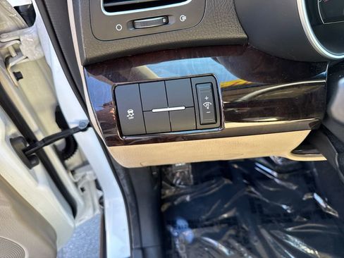 Used 2014 Kia Sorento LX FWD image 18