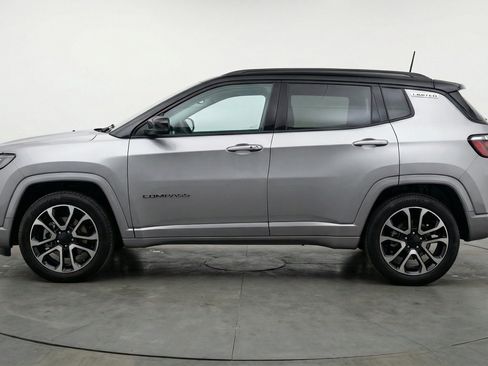 Used 2025 Jeep Compass Limited AWD/4WD image 5