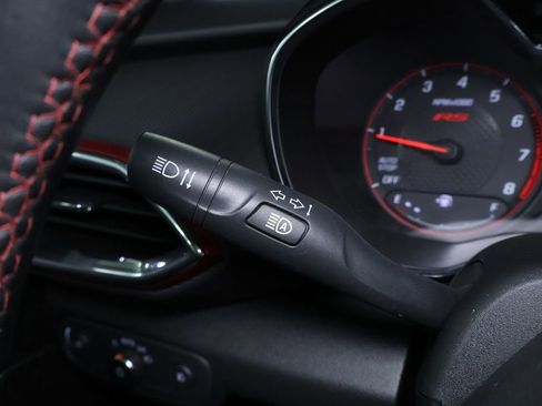 Used 2023 Chevrolet TrailBlazer RS image 23