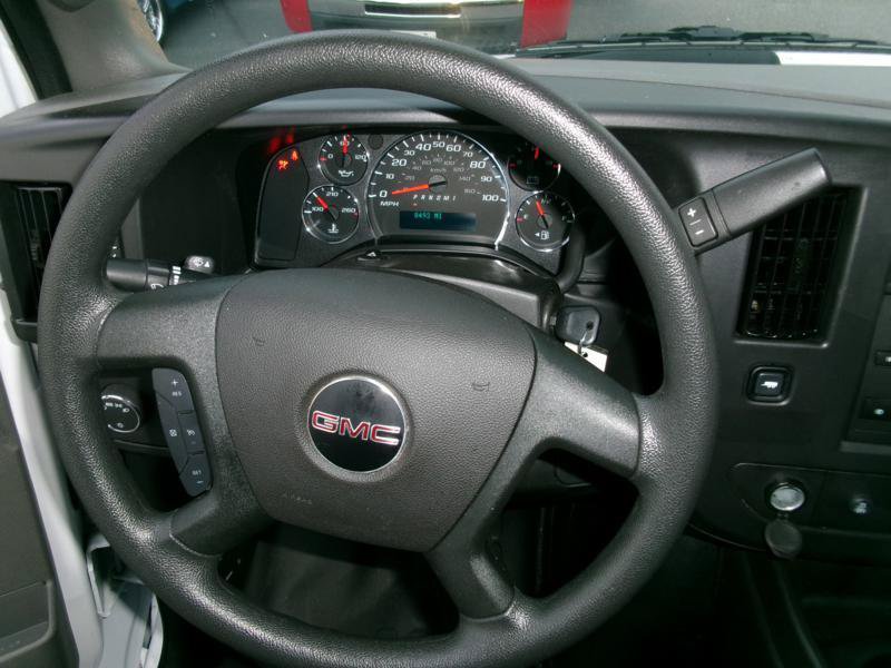 Used 2025 GMC Savana 2500 w/ Driver Convenience Package RWD image 4