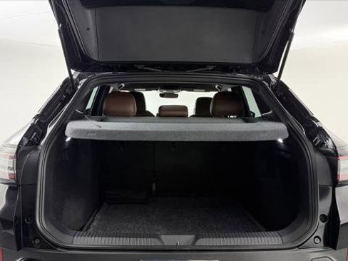 Used 2024 Volkswagen ID.4 2WD image 17