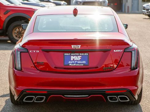 Used 2025 Cadillac CT5 V w/ Platinum Package RWD image 6