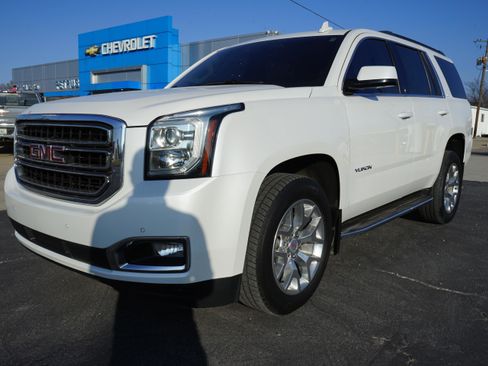 Used 2020 GMC Yukon SLT image 1