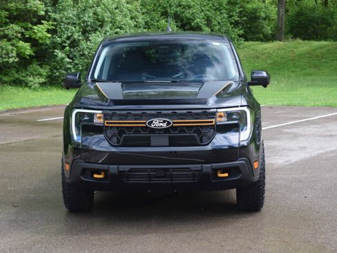 Used 2025 Ford Maverick Tremor AWD/4WD image 21