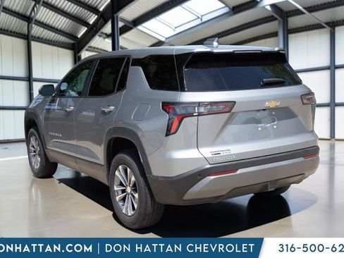Used 2025 Chevrolet Equinox LT FWD image 23