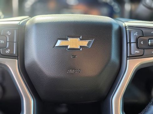 Used 2025 Chevrolet Silverado 1500 LT RWD image 24