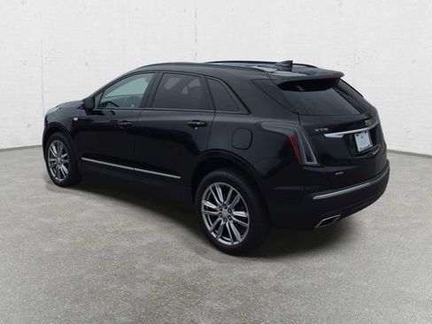 Certified 2024 Cadillac XT5 Sportv w/ LPO, Floor Liner Package AWD/4WD image 7
