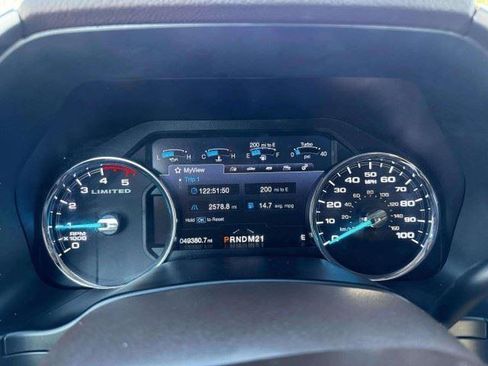 Used 2019 Ford F350 Limited w/ FX4 Off-Road Package AWD/4WD image 27
