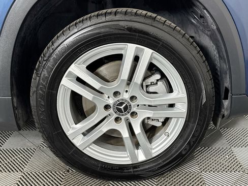 Used 2023 Mercedes-Benz GLA 250 w/ Premium Package image 30