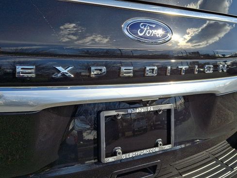 Certified 2022 Ford Expedition Platinum AWD/4WD image 31