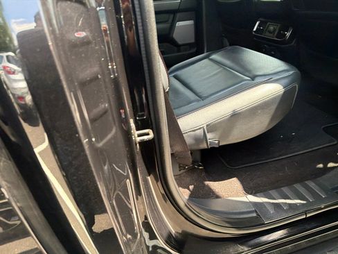 Used 2022 Ford F150 Lariat AWD/4WD image 6