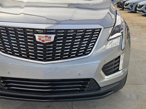 New 2026 Cadillac XT5 Luxury w/ LPO, Floor Liner Package FWD image 6